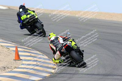 media/Mar-13-2022-SoCal Trackdays (Sun) [[112cf61d7e]]/Turn 10 Backside (105pm)/